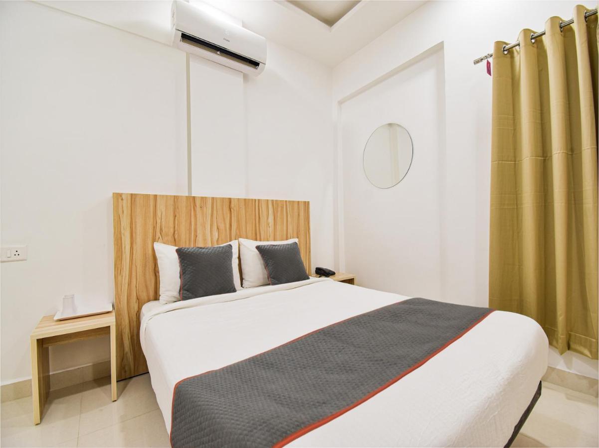 Oyo Townhouse 498 Hotel Western ناغبور المظهر الخارجي الصورة