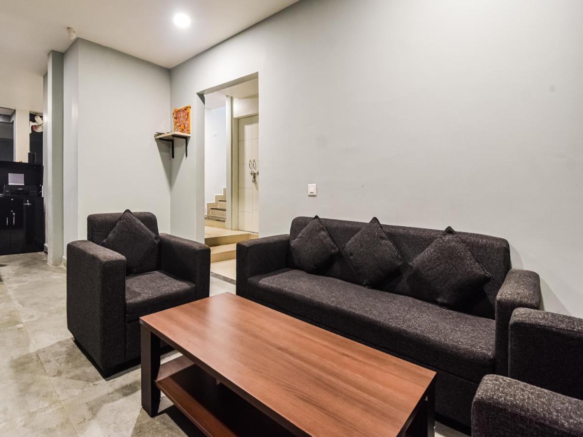 Oyo Townhouse 498 Hotel Western ناغبور المظهر الخارجي الصورة