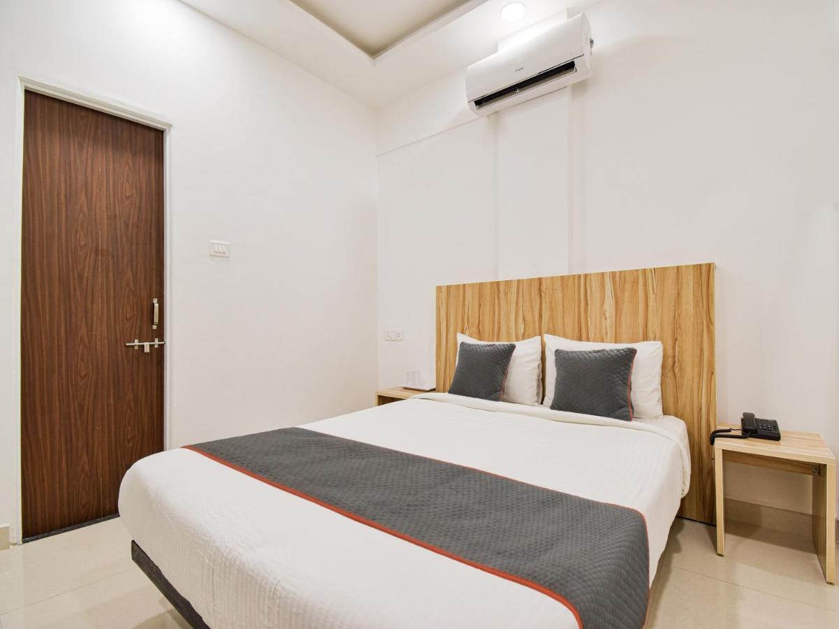 Oyo Townhouse 498 Hotel Western ناغبور المظهر الخارجي الصورة